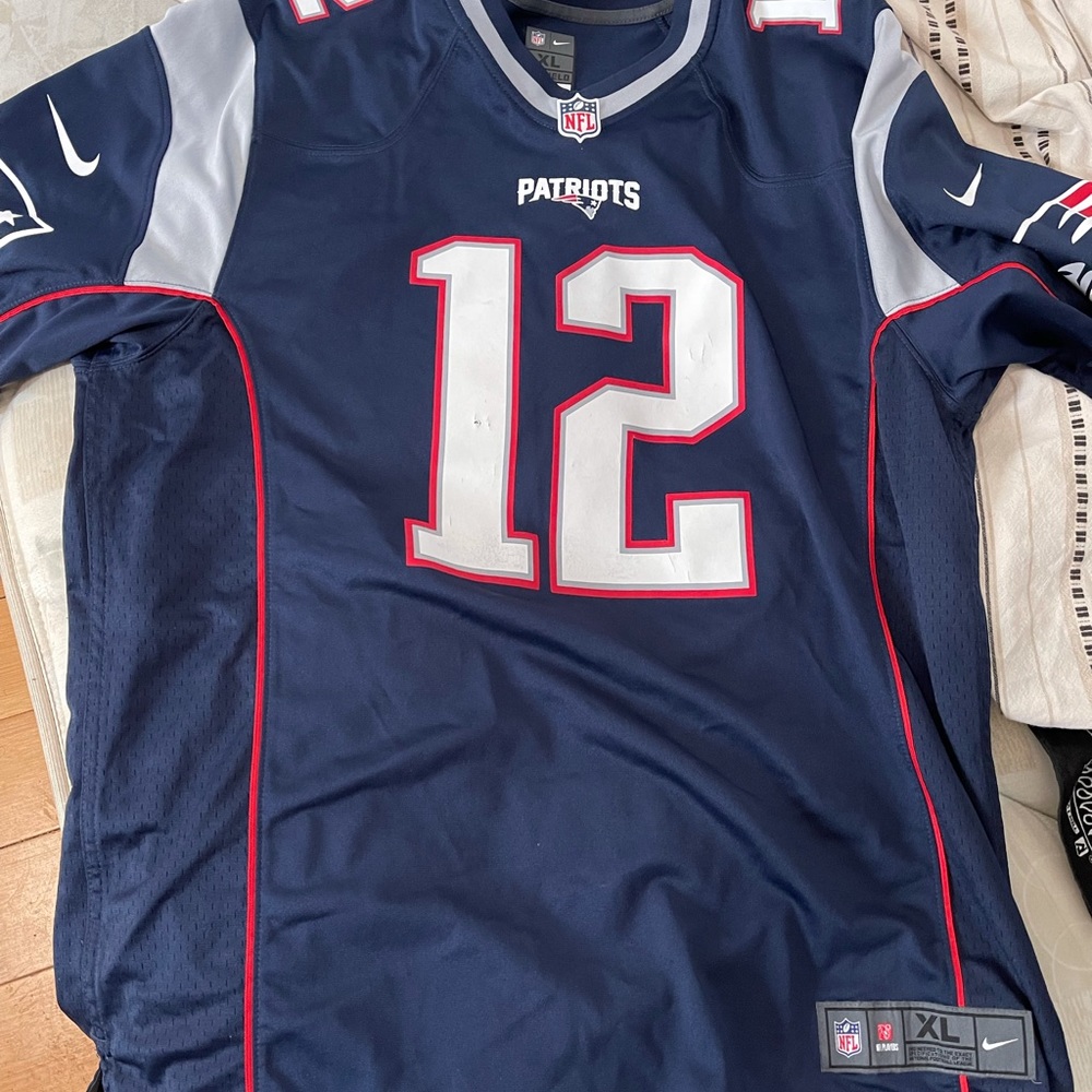 Patriots  NFL  jersey (size XL)